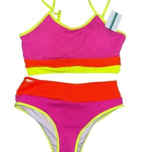 Vibrant Women’s Swim Set